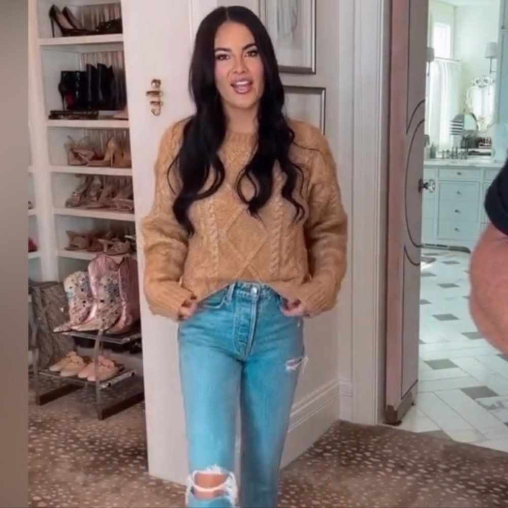 Rachel Parcell Crop Cable Knit Sweater